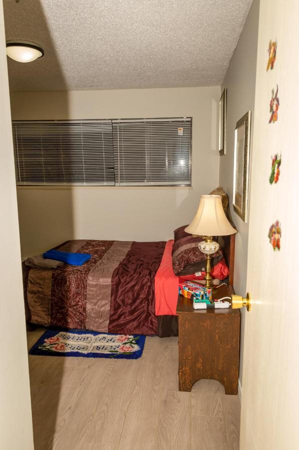 B&B Private Room in a Beautiful Home - D-3 Abbotsford Exterior foto