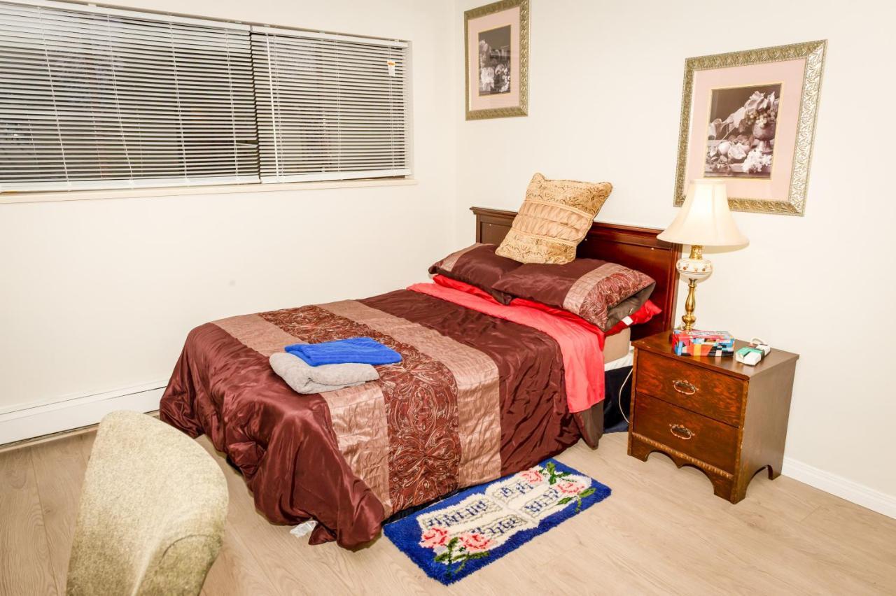 B&B Private Room in a Beautiful Home - D-3 Abbotsford Exterior foto